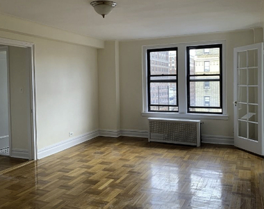 99th & West End Ave, 24/7 DM No Broker Fee! Prime UWS  - Photo Thumbnail 0