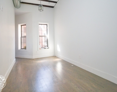 1092 Nostrand Ave - Photo Thumbnail 1