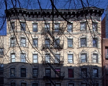 East 84th Street and 2nd Avenue - Photo Thumbnail 11