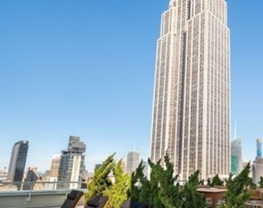 309 Fifth Avenue  - Photo Thumbnail 8