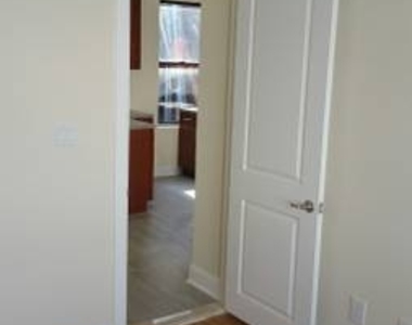 578 Albany Ave - Photo Thumbnail 2