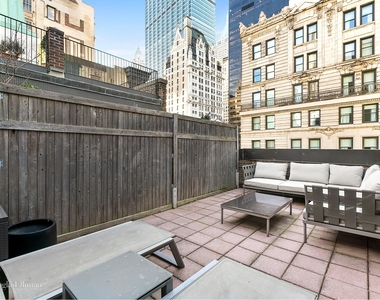 176 Broadway - Photo Thumbnail 12