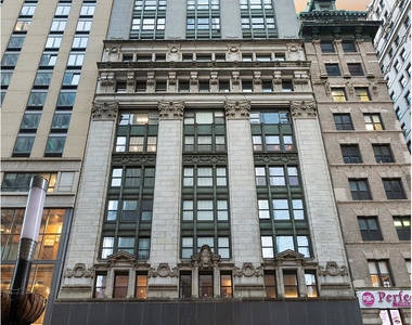 176 Broadway - Photo Thumbnail 15