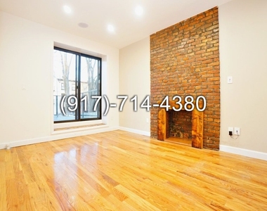 417 Hancock St - Photo Thumbnail 4