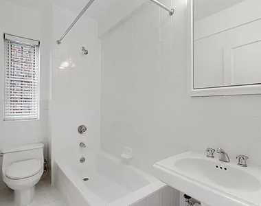 West  87  Street  - Photo Thumbnail 5
