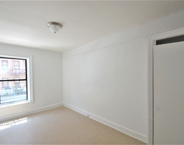 2705 Morris Avenue - Photo Thumbnail 0