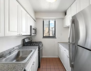 360 E 57th St. - Photo Thumbnail 5