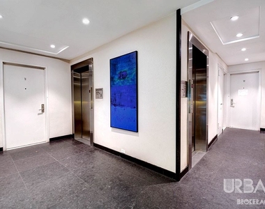 10 West 74th Street - Photo Thumbnail 14