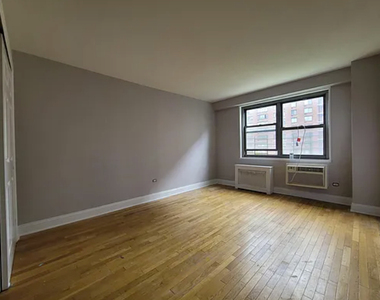 Central Park West  - Photo Thumbnail 2