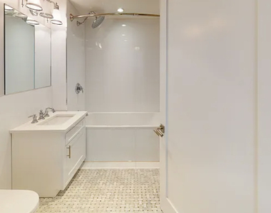 Central Park West  - Photo Thumbnail 4