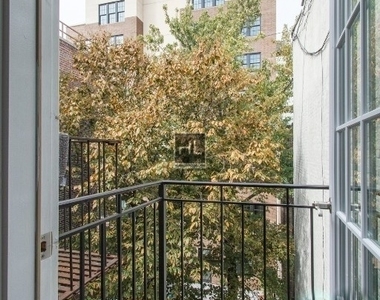 225 Mott Street - Photo Thumbnail 7