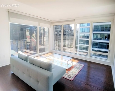 400 West 113th Street - Photo Thumbnail 1