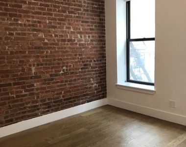 210 Rivington Street - Photo Thumbnail 3