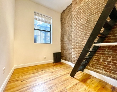 474 West 146th Street - Photo Thumbnail 2