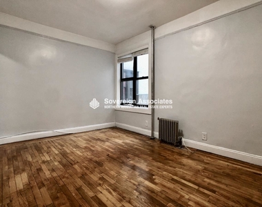 518 West 204th Street - Photo Thumbnail 1