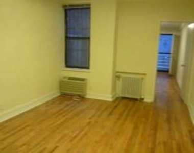 east 76th - Photo Thumbnail 3