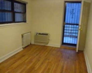 east 76th - Photo Thumbnail 1