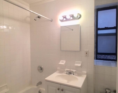 560 West 218th Street - Photo Thumbnail 11