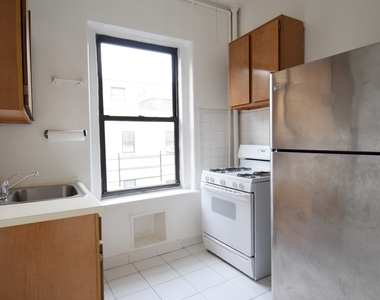 131 W 110th St - Photo Thumbnail 1