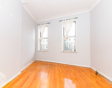 1044 Flushing Avenue - Photo Thumbnail 7