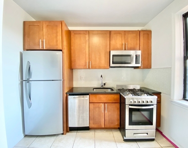 566 West 162nd Street [bs0323] - Photo Thumbnail 2