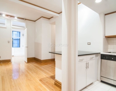 145 West 58th Street - Photo Thumbnail 3