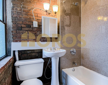 40 Clinton Street - Photo Thumbnail 8