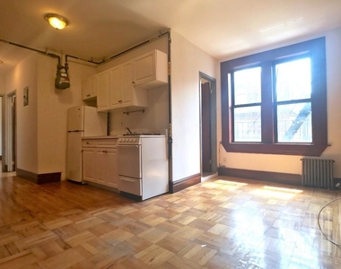 621 West 189th Street - Photo Thumbnail 1