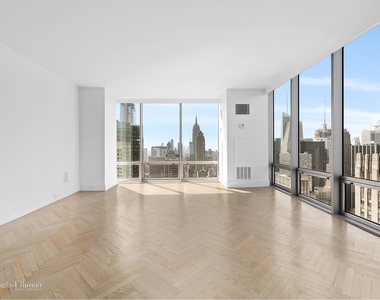 641 Fifth Avenue - Photo Thumbnail 3