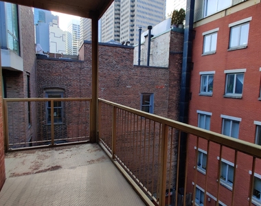 Water Street - Photo Thumbnail 1
