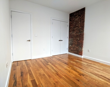 1299 Putnam Ave - Photo Thumbnail 8