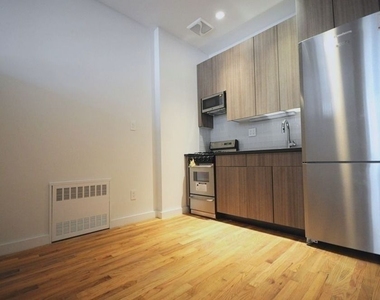 79 Rivington St - Photo Thumbnail 1