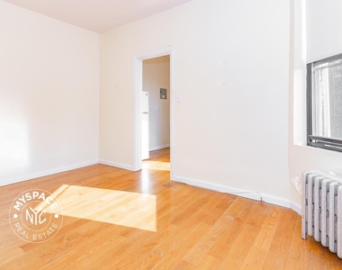 244 Roebling Street - Photo Thumbnail 1