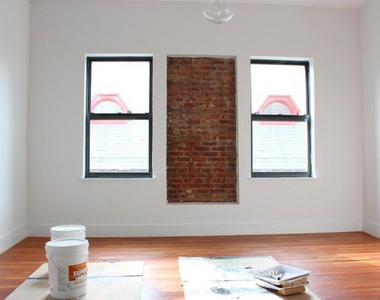 180 Bainbridge St Brooklyn, NY 11233 - Photo Thumbnail 1