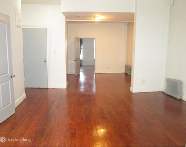 2186 Fulton St - Photo Thumbnail 0