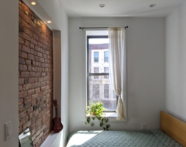 173 Hancock Street - Photo Thumbnail 3