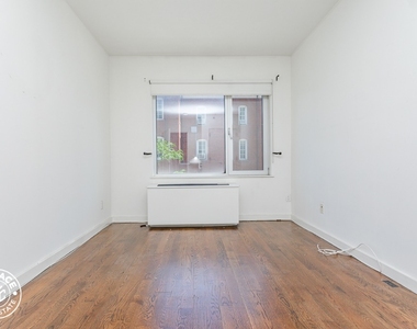 1209 DeKalb Ave - Photo Thumbnail 5