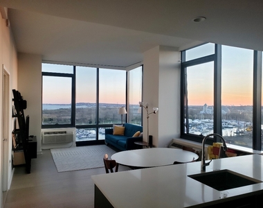 33 Park View Avenue - Photo Thumbnail 0