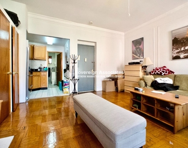 304 West 107th Street - Photo Thumbnail 1