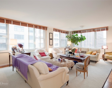 250 East 65th St - Photo Thumbnail 1