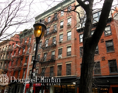 232 Elizabeth St - Photo Thumbnail 0