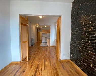 540 East 5 Street - Photo Thumbnail 6