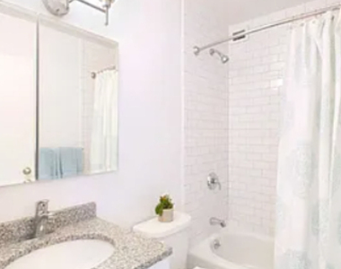 West 93 St  - Photo Thumbnail 4