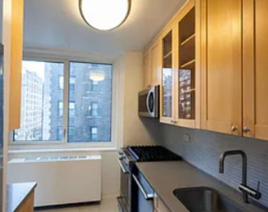 West 81 Street  - Photo Thumbnail 4