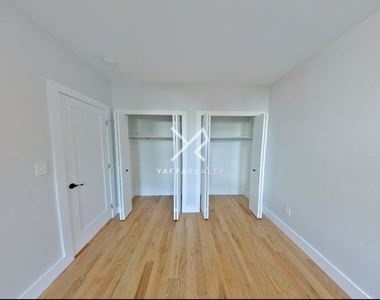 1071 Cypress Avenue - Photo Thumbnail 4