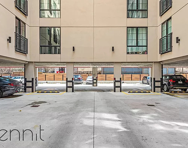 933 Rogers Avenue - Photo Thumbnail 15