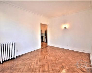 160 Berkely Place - Photo Thumbnail 1