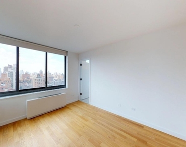 Columbus Avenue  - Photo Thumbnail 2