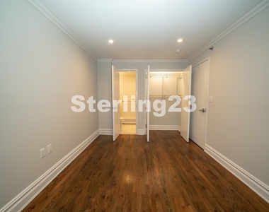 25-61 46th Street - Photo Thumbnail 11