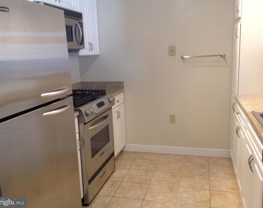 555 Massachusetts Ave Nw #1115 - Photo Thumbnail 6